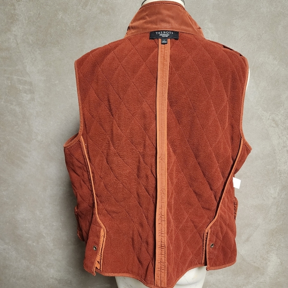 Talbots Flannel Lined Quilted Orange Vest Size Large - Picture 6 of 12